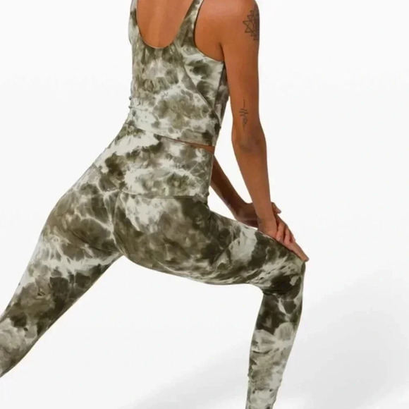 Lululemon Align Pant 28" *Diamond DyeDiamond Dye Light Sage Army Green size 2 - Picture 4 of 6